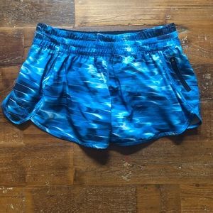 Lululemon Tracker Short 4inch